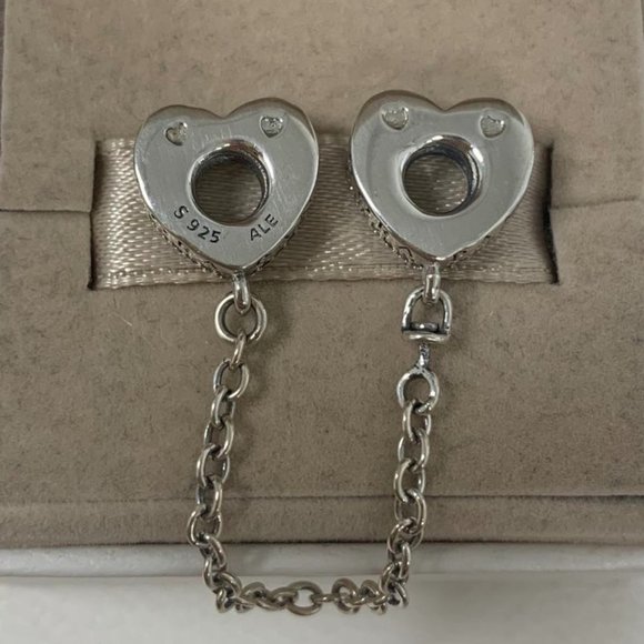 Pandora-Logo-Heart-Safety-Chain - Picture 5 of 5